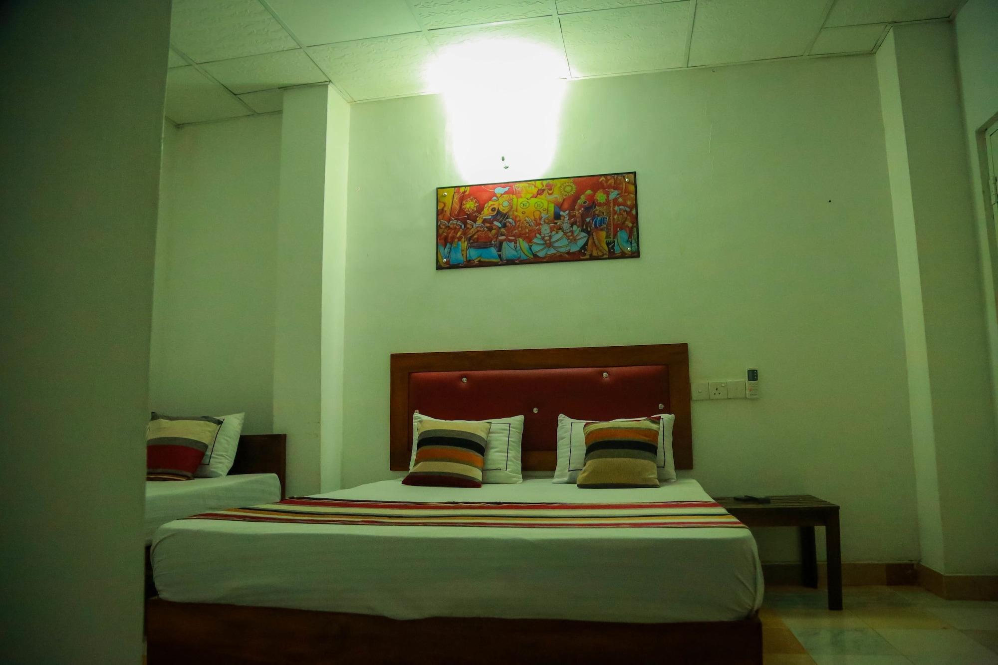 Hotel Moonstone Anurâdhapura Extérieur photo