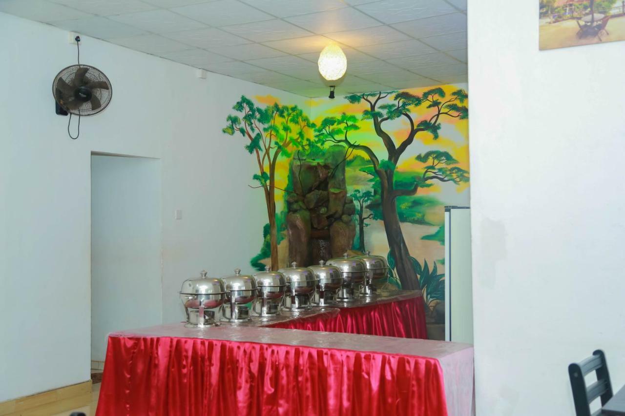 Hotel Moonstone Anurâdhapura Extérieur photo